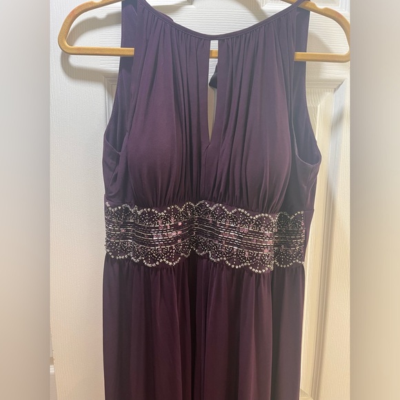 Magenta Coloured Long Formal Dress: Size “12” - Picture 3 of 16